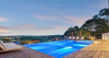 Kinvara Ridge - Panoramic Coastal Bliss