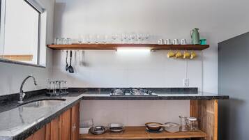 Basic Apartment | Private kitchen