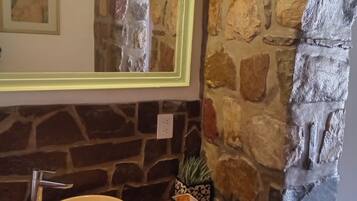 Cabin, Patio, Mountain View | Bathroom | Shower, hair dryer, towels, soap