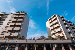 Exterior - Sesto Sole –Bright 6th Floor [Olympic Village, IEO, Bocconi] (Milano)