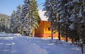 Exterior - 2 bedroom nice apartment in Mrkopalj (Mrkopalj)