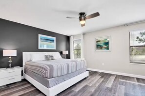 6 habitaciones, tabla de planchar con plancha, wifi y ropa de cama 