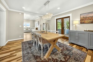 Familienvilla, Mehrere Schlafzimmer, Talblick | Speisen