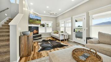 Family Villa, Multiple Bedrooms, Valley View | Living area | Printers