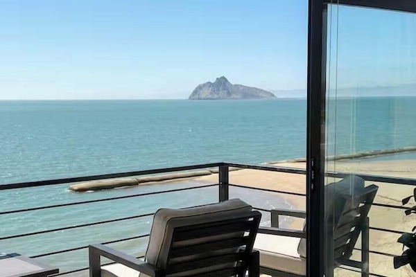 Apartment, 2 Bedrooms, Non Smoking, Beach View | Terrace/patio