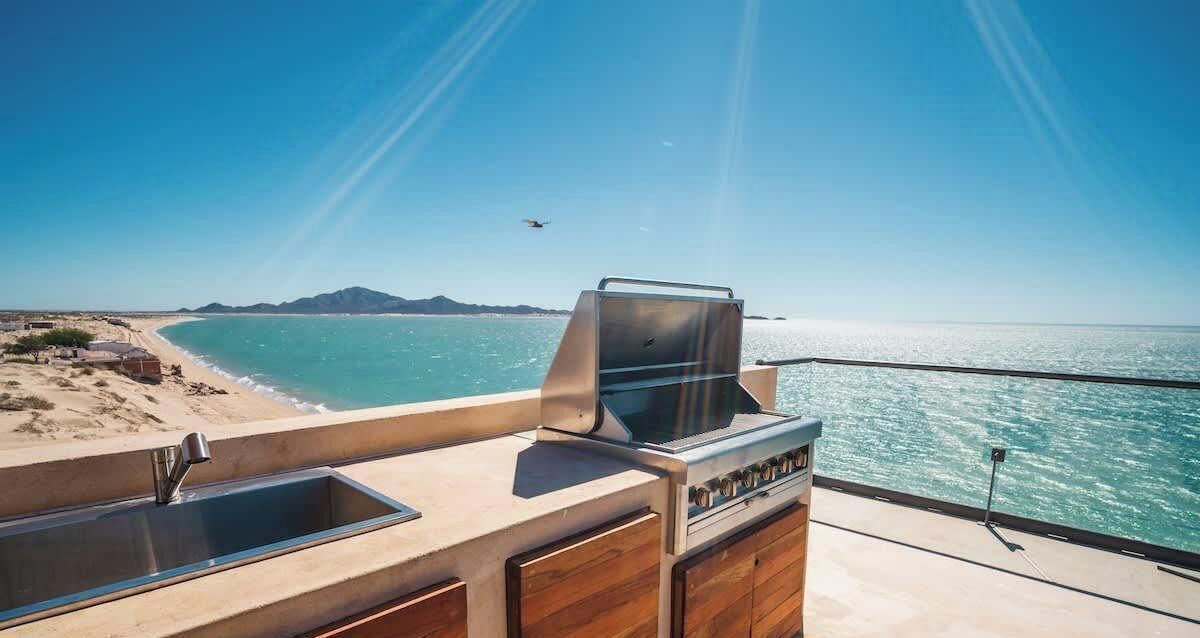 Family Penthouse, 3 Bedrooms, Balcony, Beach View | Terrace/patio