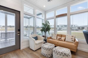 Télévision, espaces bureaux