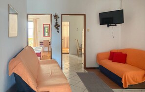 TV - 2 bedroom nice apartment in Lopar (Lopar)