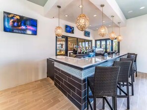 Bar (on property) - 5bdrm/Private Pool/Free Waterpark/pet friendly (Kissimmee)