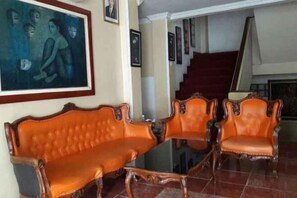 Interior - RedDoorz @ Jalan Jaksa (Central Jakarta)