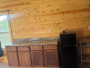 Interior - Delightful 1-bedroom cabin in Cherokee (Cherokee)