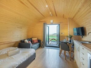 1 slaapkamer, een strijkplank/strijkijzer, wifi, beddengoed