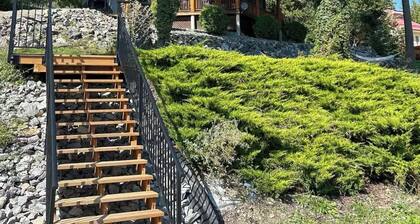 Mara Lakefront Getaway — A Year-Round Mountain Retreat