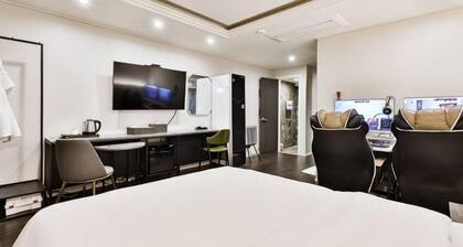 Beyond Hotel