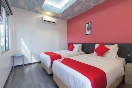 Habitación. Hotel O Rg Motel