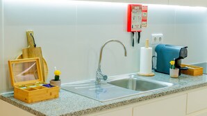 Private kitchen - VIVA República Serviced Apartment -1T (Porto)