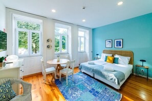 1 bedroom, iron/ironing board, Internet, bed sheets - VIVA República Serviced Apartment 1F (Porto)