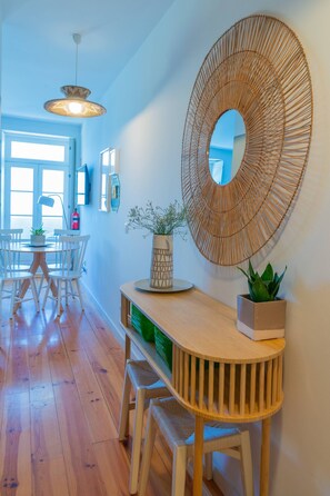 Dining - VIVA República Serviced Apartment 2T (Porto)