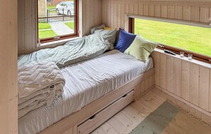 5 makuuhuonetta, silitysrauta/-lauta, ilmainen Wi-Fi