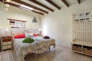 Iron/ironing board, Internet, bed sheets - Casa del Valle – rural oasis with private pool and charm (Betancuria)