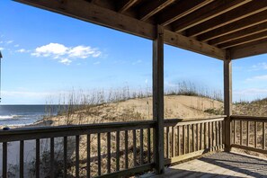 Property grounds - 5854 - Erkkila. Relax at Erkkila, your perfect Outer Banks getaway near the beach. (Nags Head)