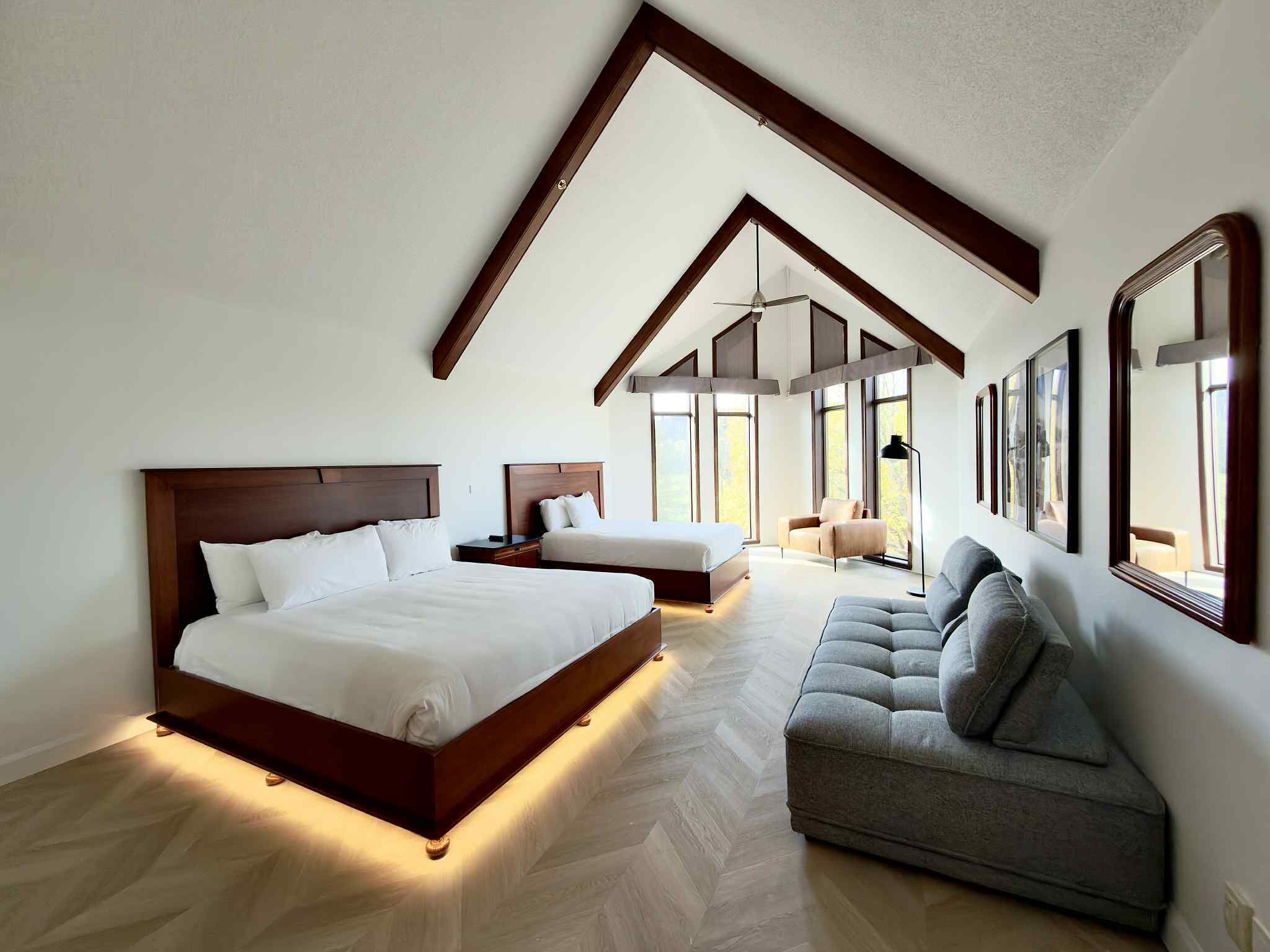 Comfort Quadruple Room | Blackout drapes, iron/ironing board, free WiFi