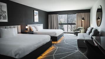 Neljän hengen comfort-huone | Pimennysverhot, silitysrauta/-lauta, ilmainen Wi-Fi