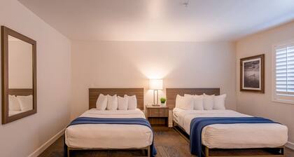 Your Coastal Hideaway: Two Double Room