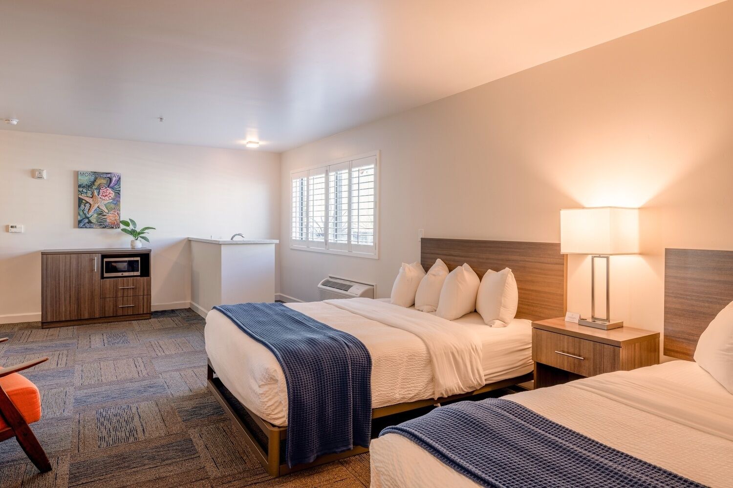 Desk, iron/ironing board, free WiFi, bed sheets