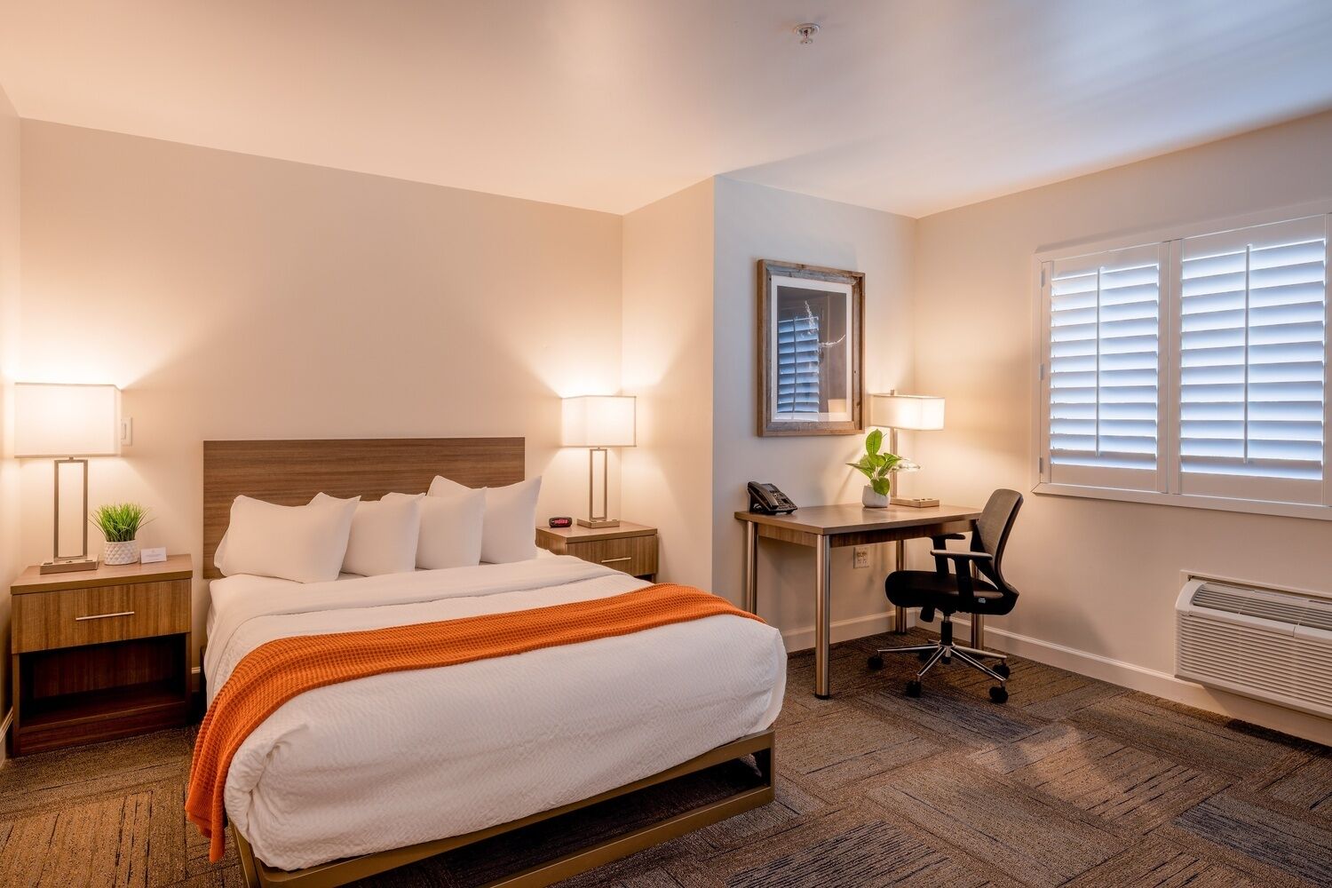 Desk, iron/ironing board, free WiFi, bed sheets