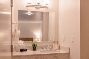 Bathroom - Your Coastal Hideaway: Queen Room (Moss Landing)