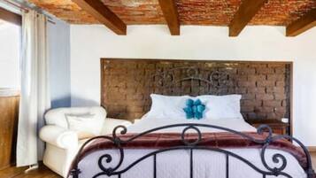 5 室のベッドルーム、インターネット、ベッドシーツ