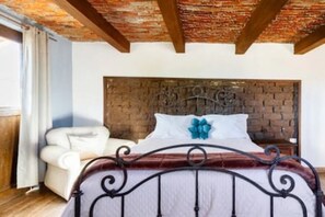 5 Schlafzimmer, Bügeleisen/Bügelbrett, WLAN, Bettwäsche