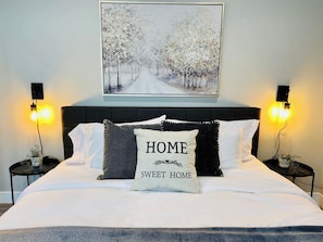 Iron/ironing board, travel crib, WiFi, bed sheets - Slate & Sage | 2BR Sanctuary, Dog Friendly + Yard (Salt Lake City)