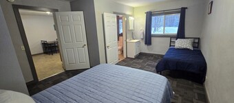 WP3 MTU & Keweenaw Base Full Kitchen + WiFi