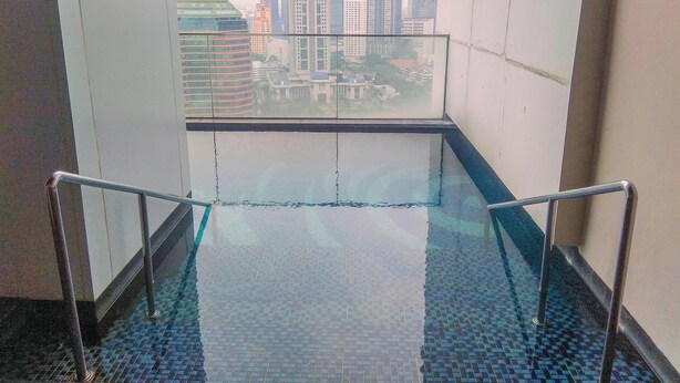 Ảnh chưa phân loại, 1 trong số 23 ảnh, nút
