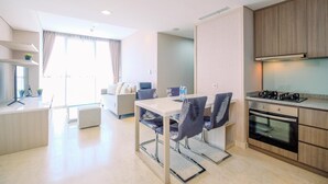 Ảnh chưa phân loại, 5 trong số 23 ảnh, nút