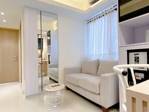 Interior - Homey And Good Choice 2Br At Meikarta Apartment (Cikarang)