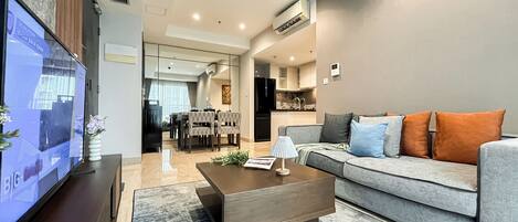 Standard Apartment | Living area