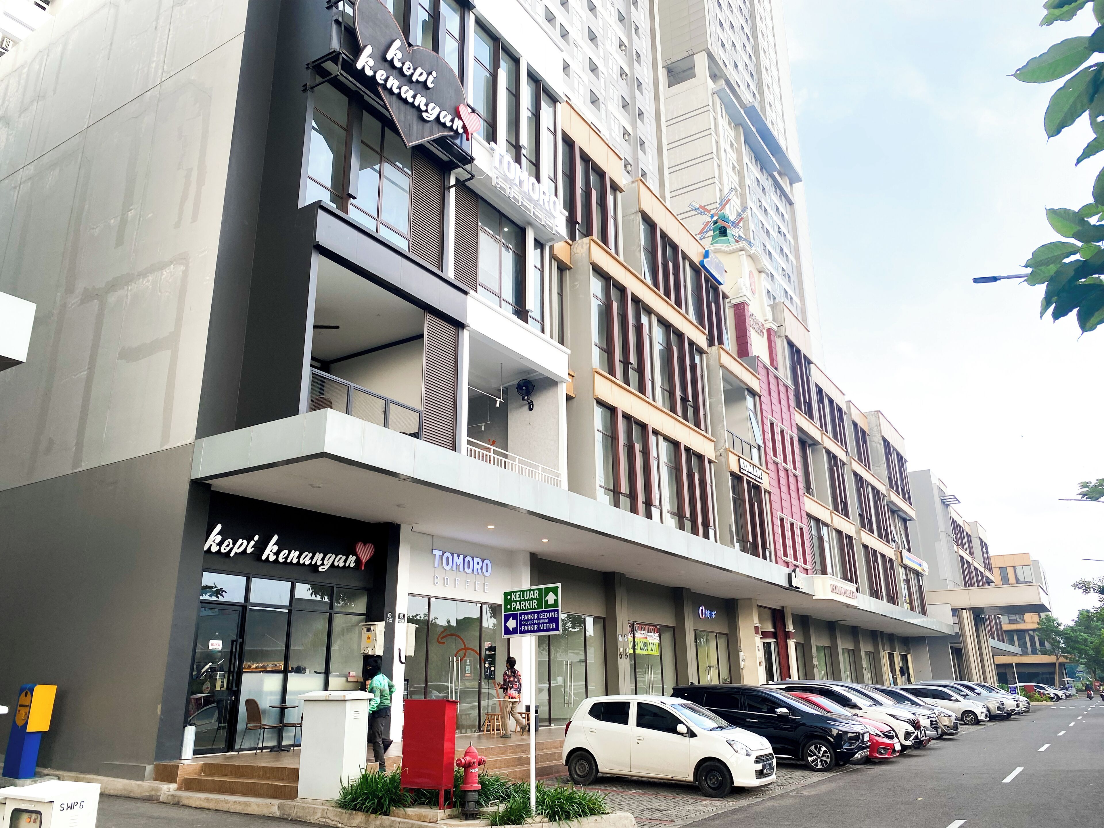 المنشأة من الخارج