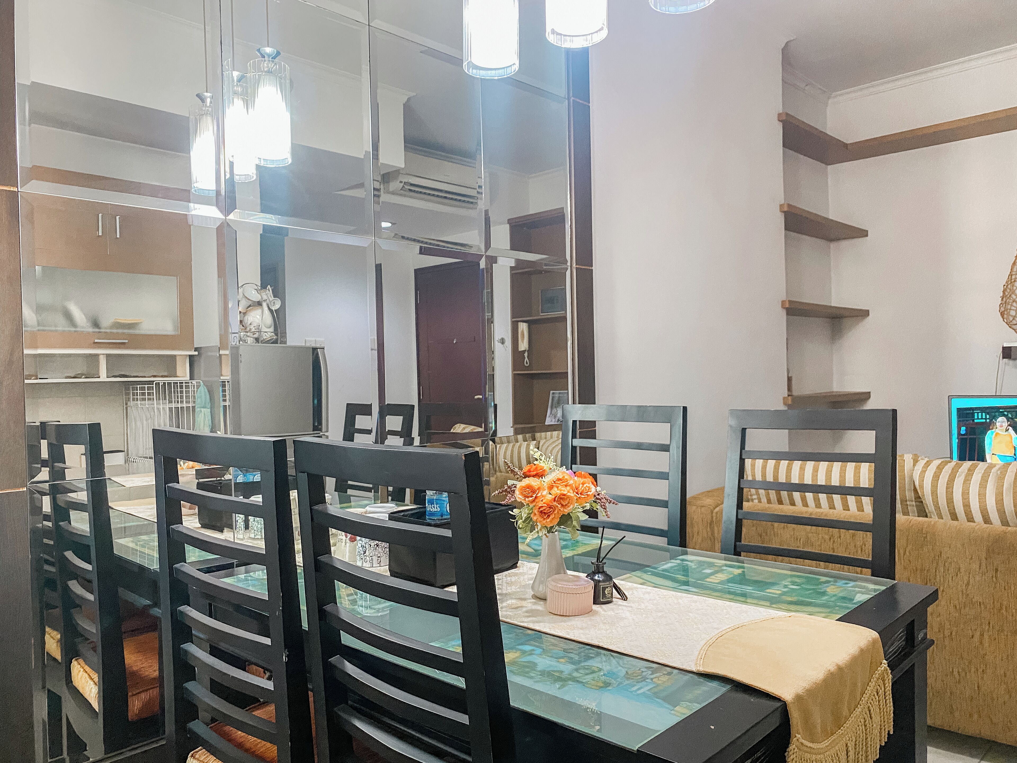 Standard Apartment | Dining room