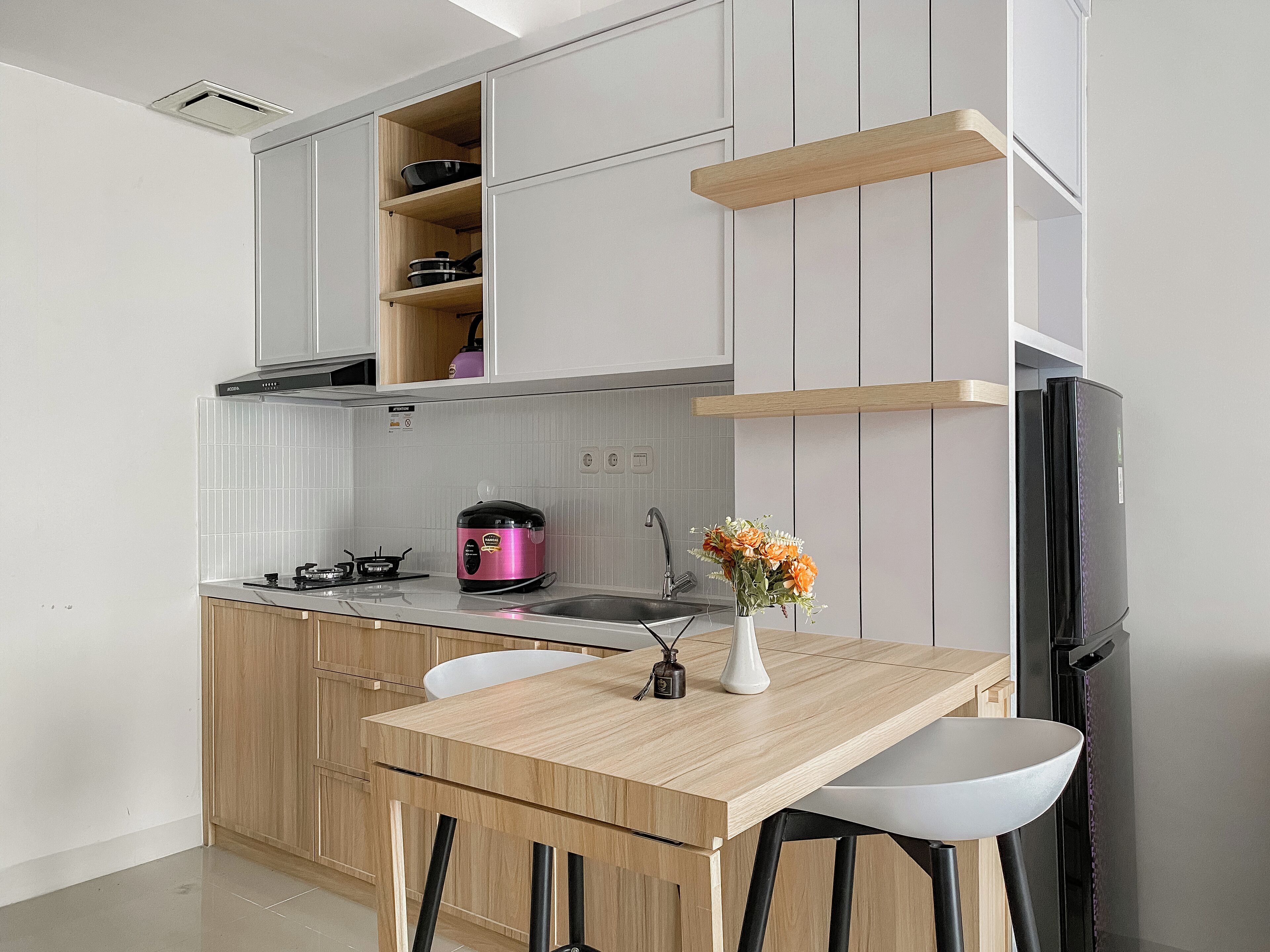 المنشأة من الداخل