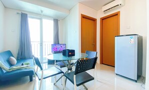 Standard Apartment | Living area - Good Location And Cozy 2Br Woodland Park Residence Apartment (Jakarta)