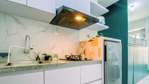 Ảnh chưa phân loại, 5 trong số 15 ảnh, nút
