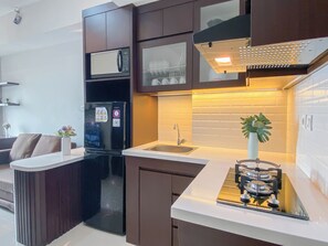 Interior - Modern 2Br At Vasanta Innopark Apartment (Cikarang)