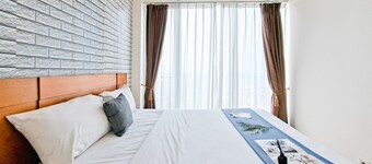 Simple Look 1Br Apartment At Tree Park City Bsd