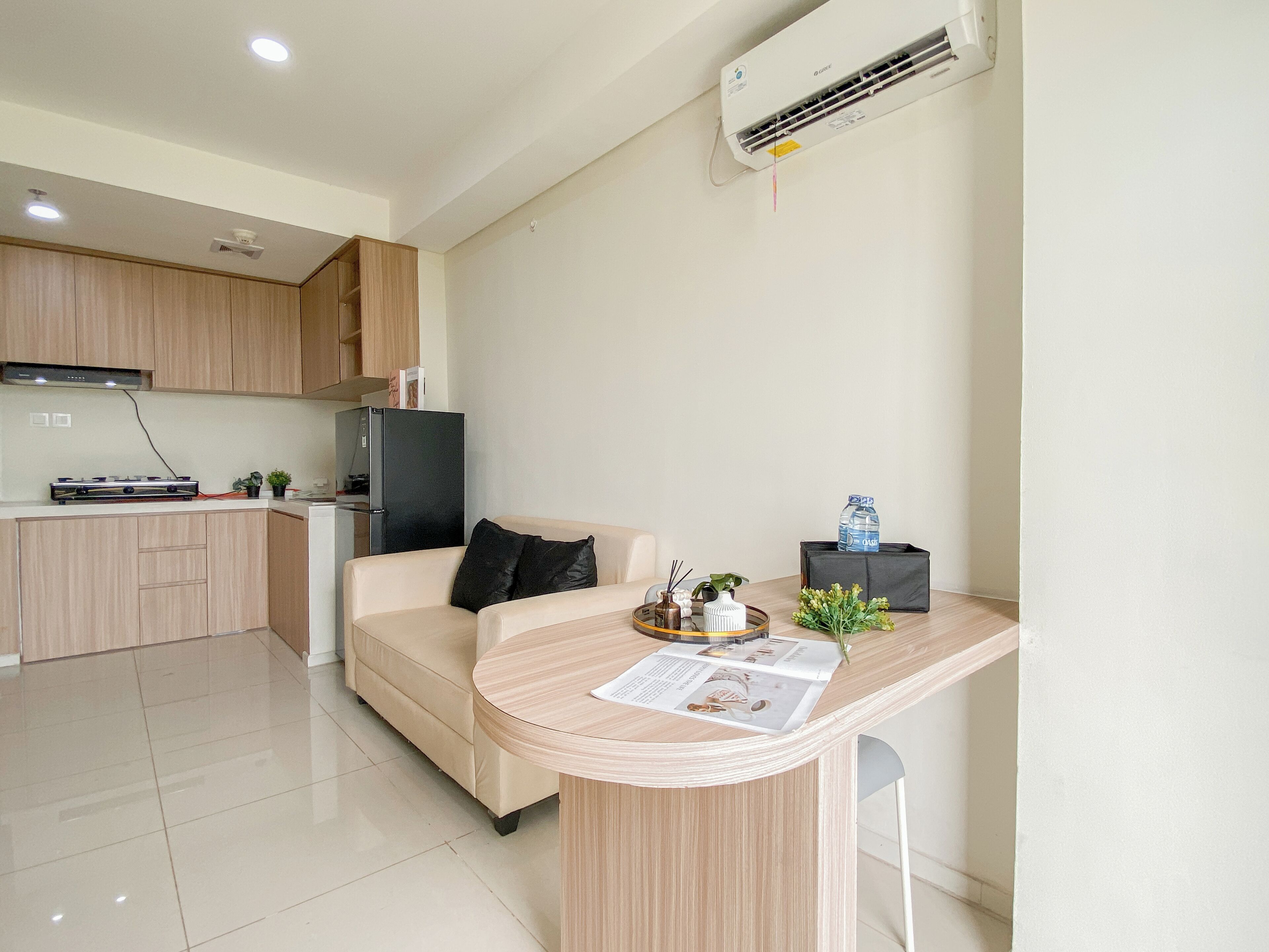 Standard Apartment | Living area