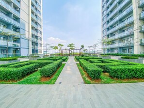 Exterior - Scandinavian Minimalist 2Br Apartment At Daan Mogot City (Jakarta)