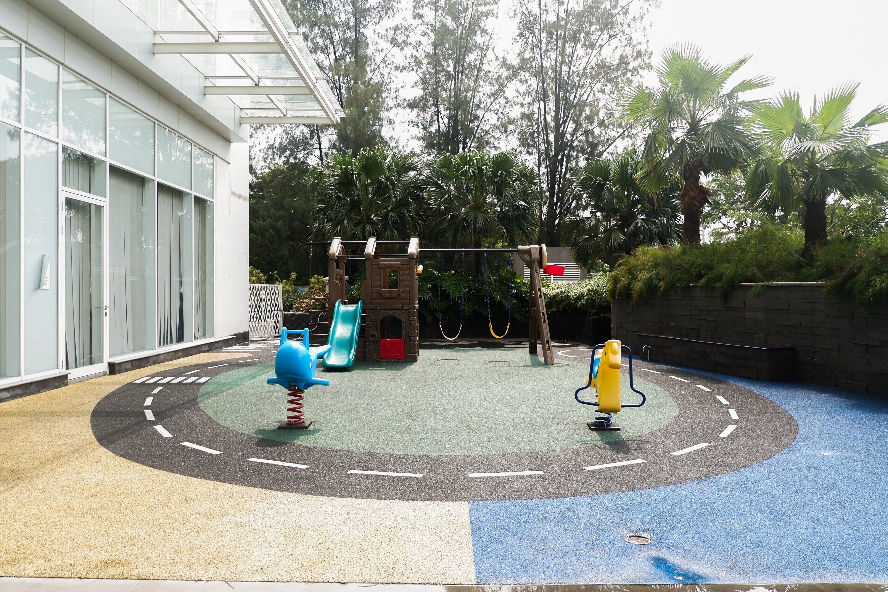 Children's play area - outdoor