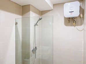Standard Studio | Bathroom - Simple Look Studio Apartment At Daan Mogot City (Jakarta)